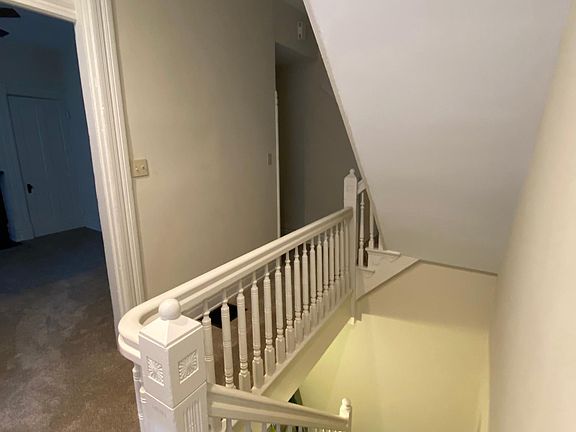 2nd image of 2211 Wheeler St #2