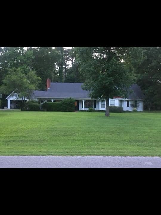 1st image of 1111 Chariot Dr