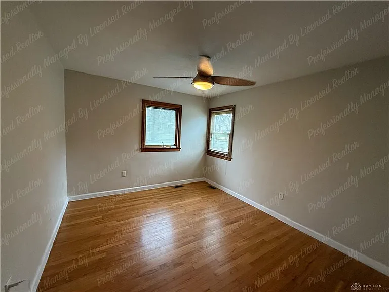 217 Wolf Ave — Photo 29