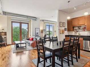 15 E Franklin Ave APT 417, Minneapolis, MN 55404