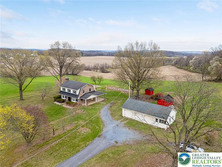 301 Ontelaunee Dr — Photo 7