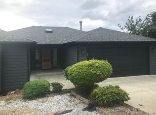 8421 8th Ave SW, Seattle, WA 98106