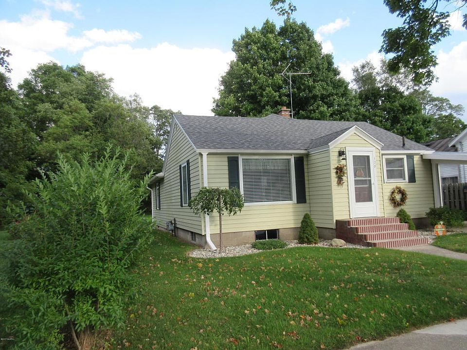 1st image of 128 Grant St