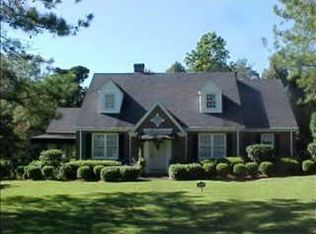 20 Swan Lake Dr, Sumter, SC 29150