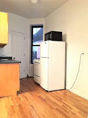 Rented by (LEGACY NOT ACTIVE) DiGiulio Group Real Estate, LLC | media 22