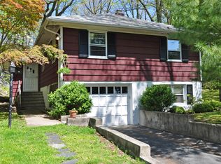65 Dorchester Ave, Hastings On Hudson, NY 10706