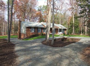 9030 Craigwood Cir, Mechanicsville, VA 23116