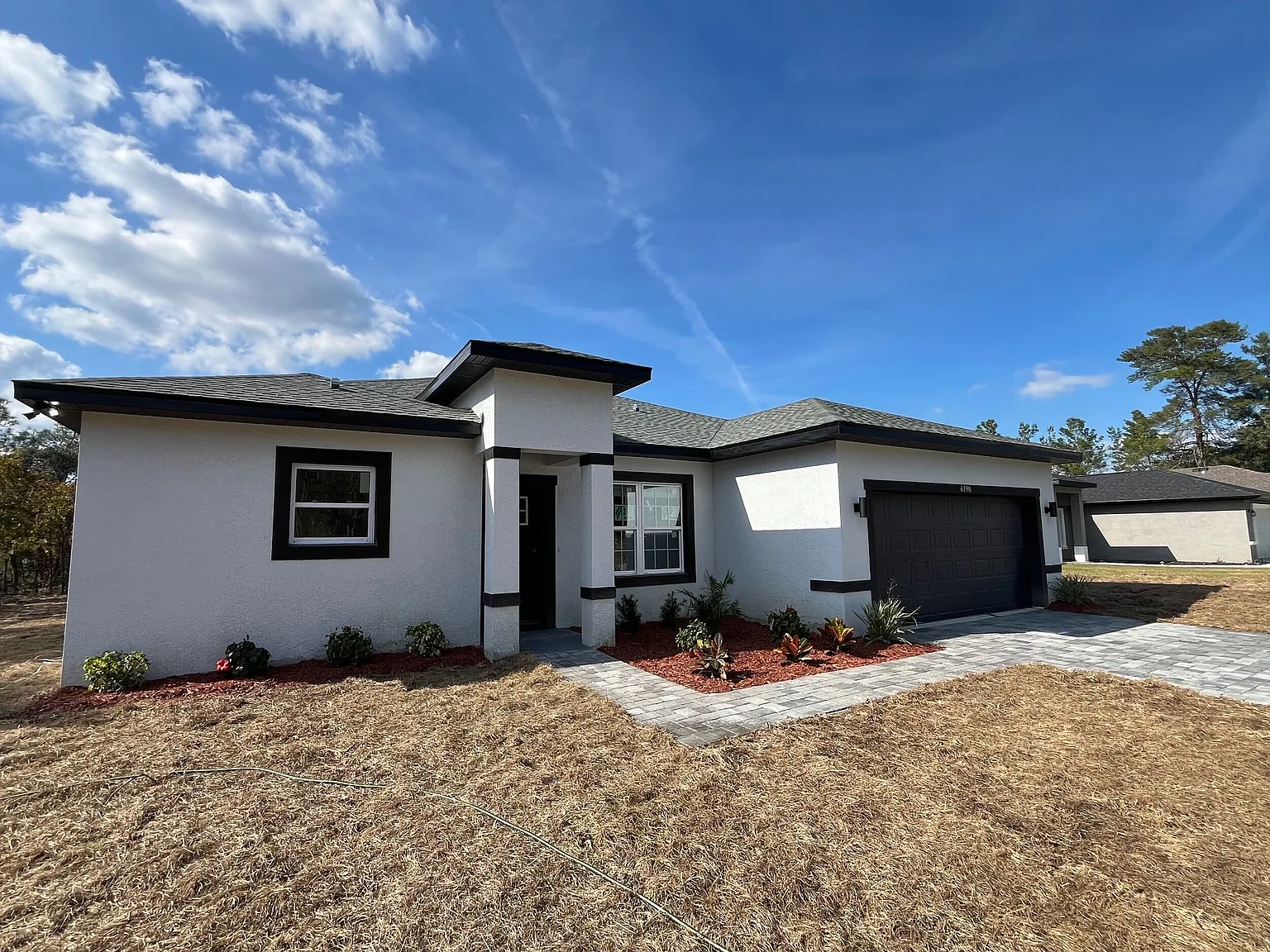 4 bed, 1679 sqft, $2,100 — Photo 1