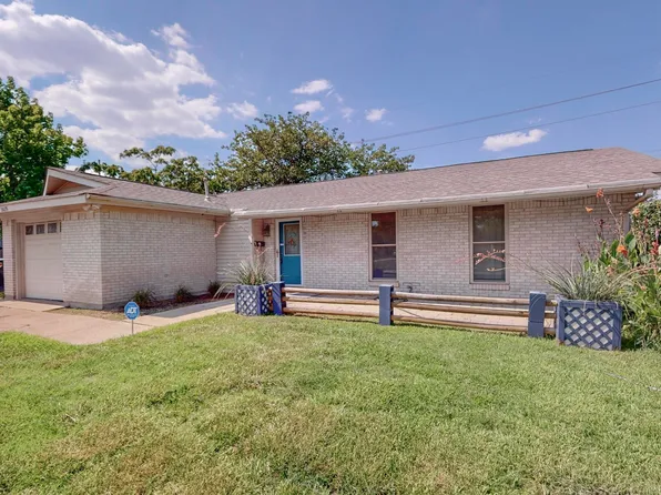 3029 Western Dr, Garland, TX 75042