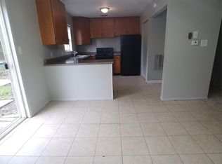 1608 Hobson Rd, Fort Wayne, IN 46805