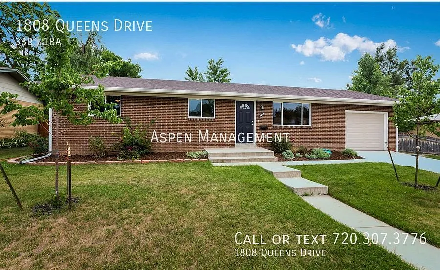 Building Photo - 1808 Queens Dr