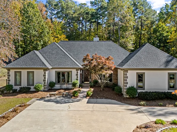 3375 Woodward Ct, Buford, GA 30519
