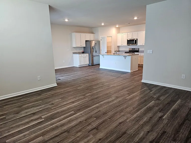 3015 Long Spur Dr — Photo 10