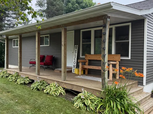 N11295 Elmo St, Elcho, WI 54428
