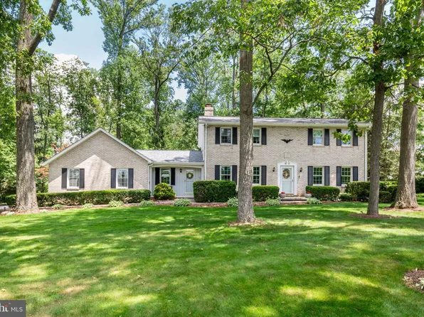 495 Leisters Church Rd, Westminster, MD 21157