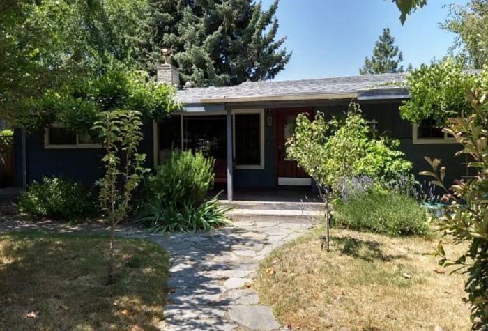 1st image of 865 Glendale Ave