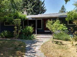 865 Glendale Ave, Ashland, OR 97520