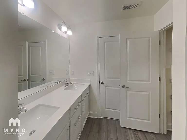 2008 Solana Woods Dr — Photo 12