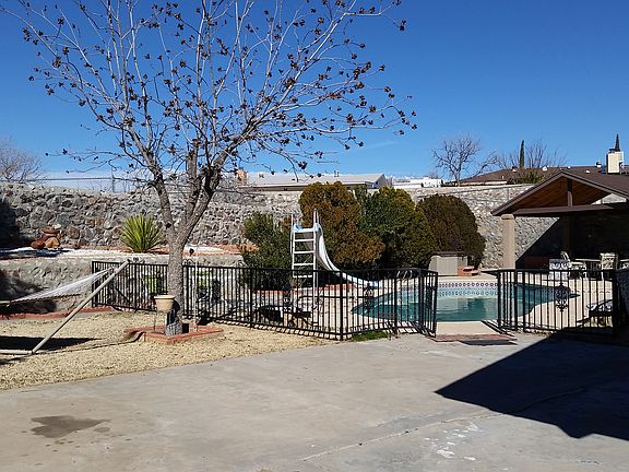 2nd image of 10816 Vista Alegre Dr