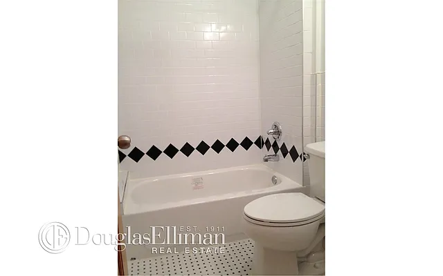 Rented by Douglas Elliman | media 40