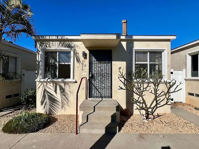 Building Photo - 3969 Alabama St #3979-5
