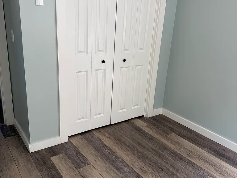 473 Maple St #3 — Photo 4