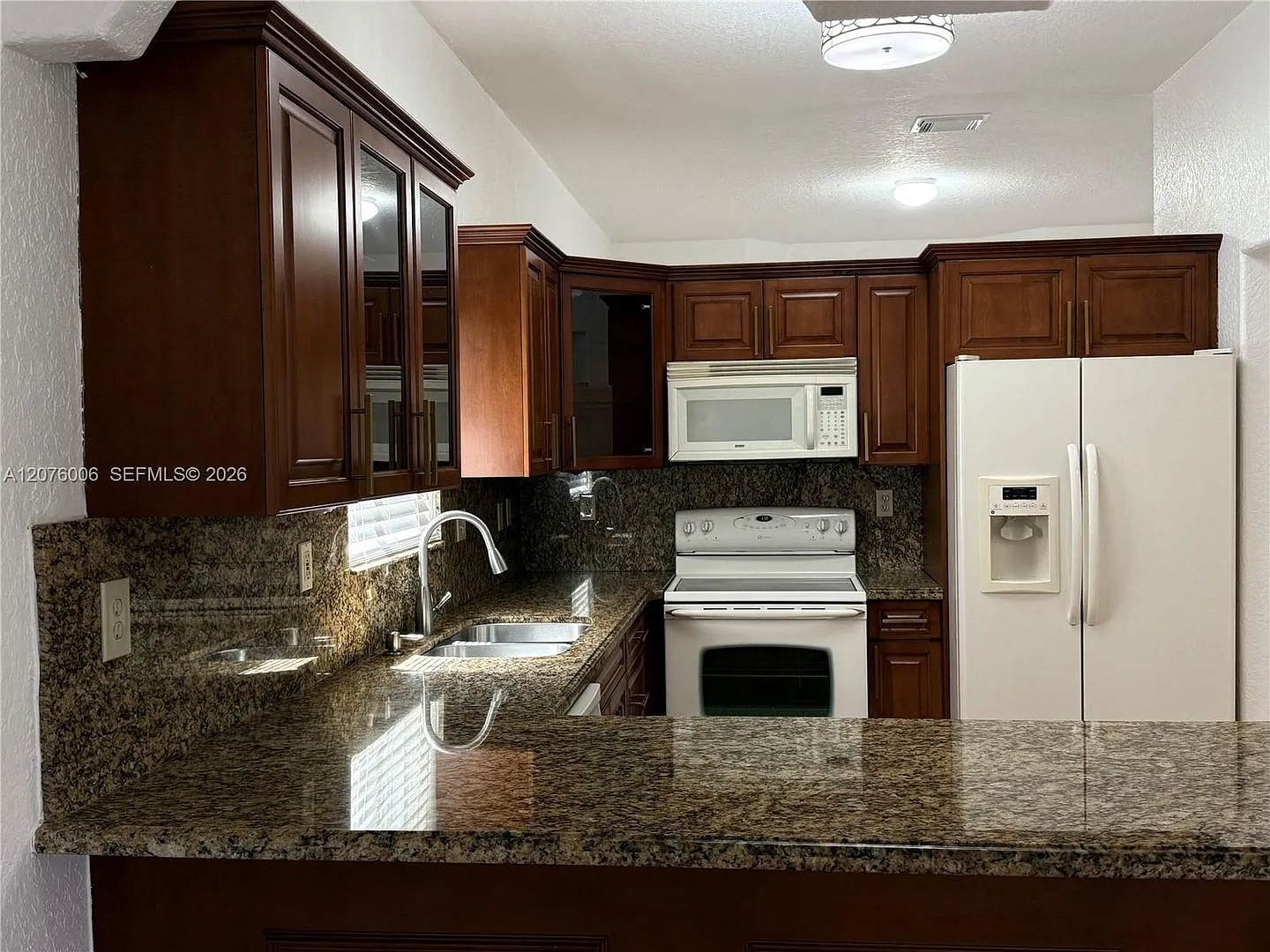 15957 SW 54th Terrace, Miami, FL 33185 - 5027 — Photo 3