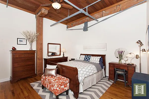 Sold by Halstead Property | media 6