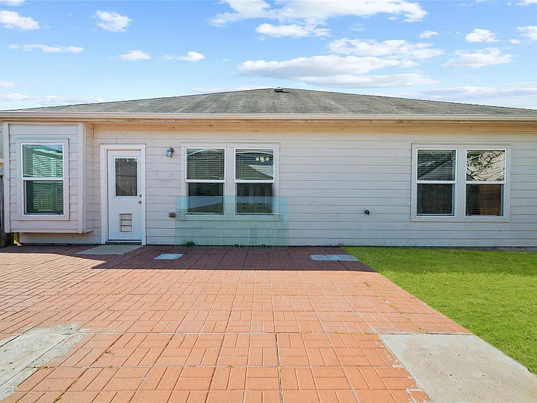 6439 Brimridge Ln — Photo 26