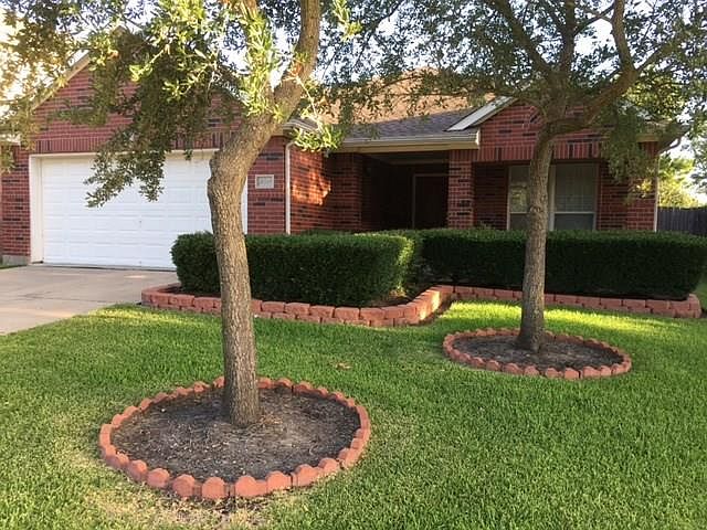 1st image of 16418 Leedswell Ln