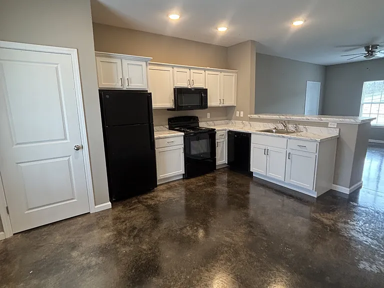 4320 Lazare Dr #425 — Photo 3