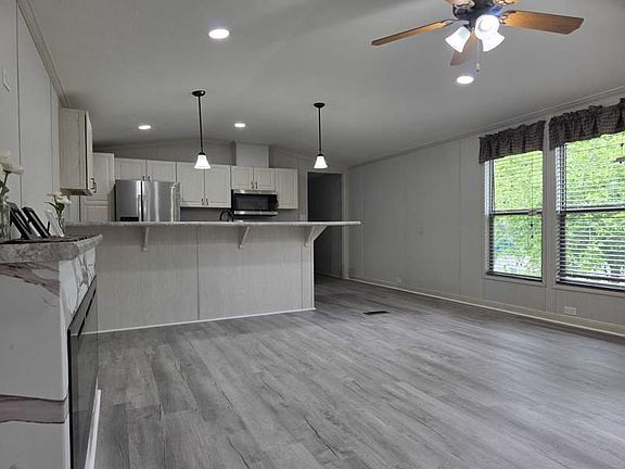 3rd image of 200 Whittington Dr Lot 134