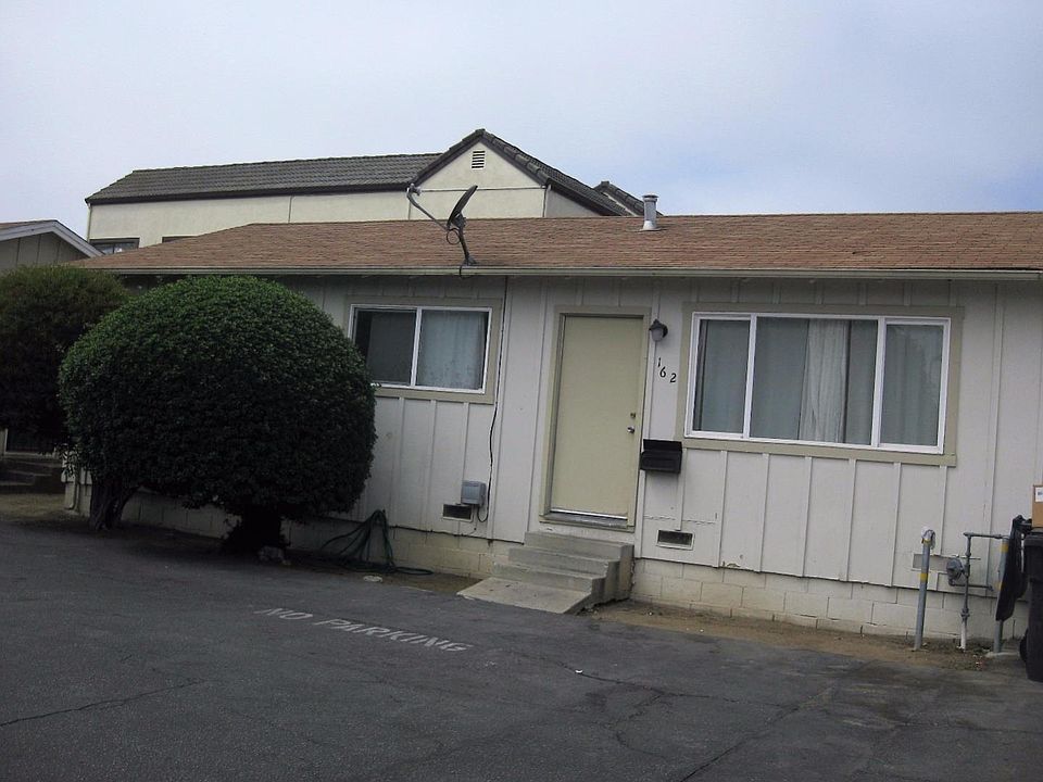 2nd image of 162 Carnation Dr