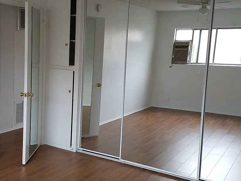 4901 Laurel Canyon Blvd #2R — Photo 29