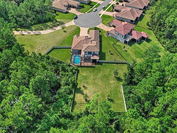2nd image of 153 Codo Ct
