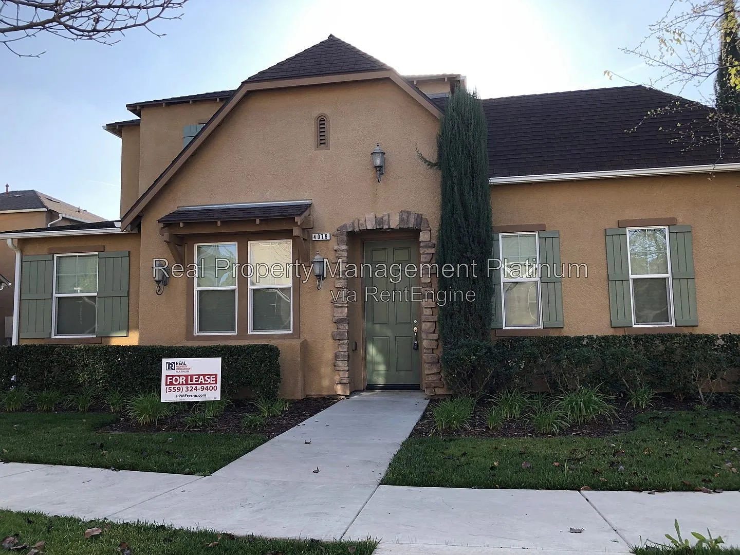 2 bed, 2.5 bath, 1300 sqft, $2,195 — Photo 2