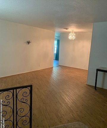 2nd image of 6023 KNOLL KREST DR