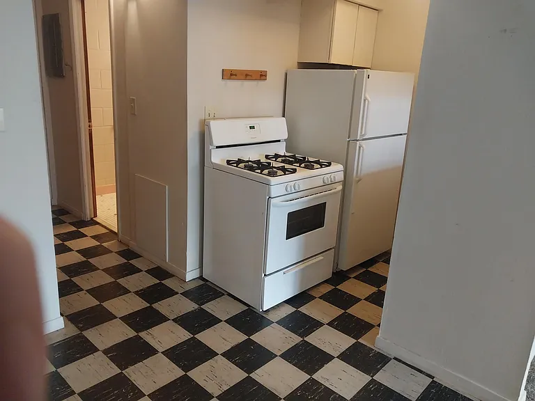 3512 Bryant Ave S #202 — Photo 4