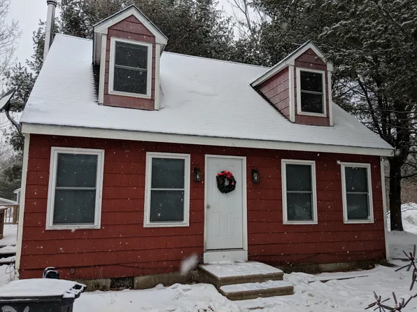 24 Country Side Cir, Belmont, NH 03220