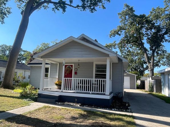 1406 Mills Ave