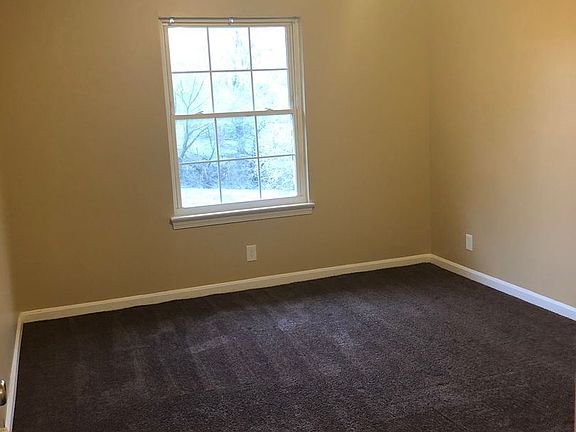 5th image of 2018 Peabody Ln #202021