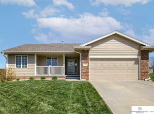 11711 S 210th St, Gretna, NE 68028