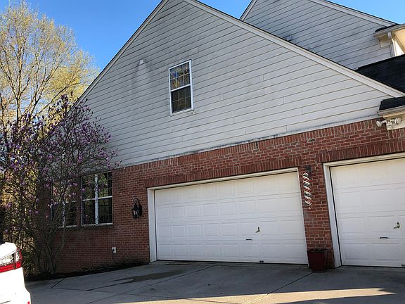 4th image of 8235 Sweetclover Ct