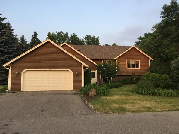 2320 Como Ave SE, Plymouth, MN 55414