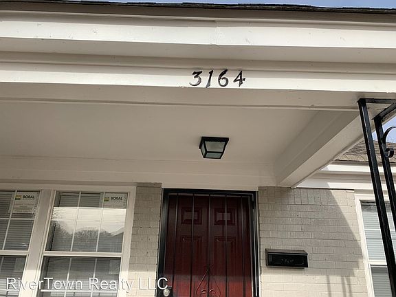 3rd image of 3162 Highland Park Pl
