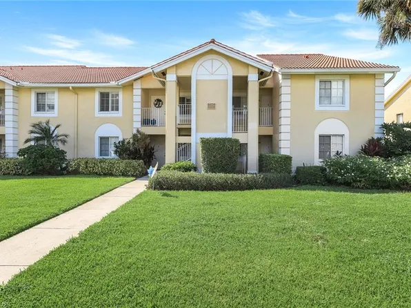 7767 Jewel LN #203, NAPLES, FL 34109