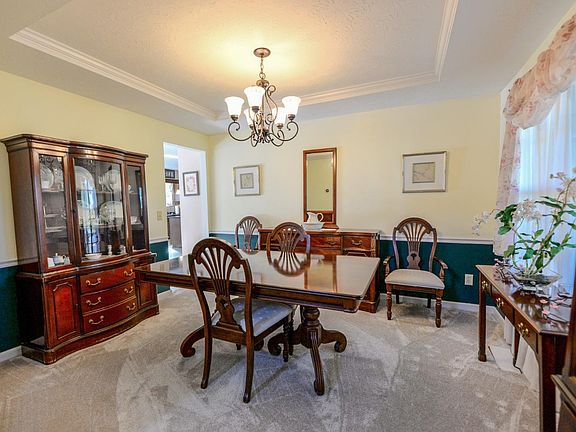 5th image of 5404 Lakeside Dr