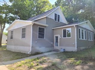 699 2nd St, Bay Port, MI 48720