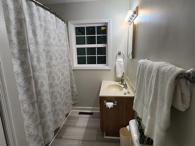 108 Jackson Ave — Photo 6