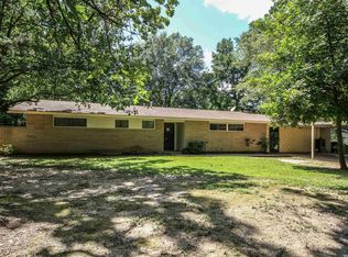 618 Kay Ct, Longview, TX 75601